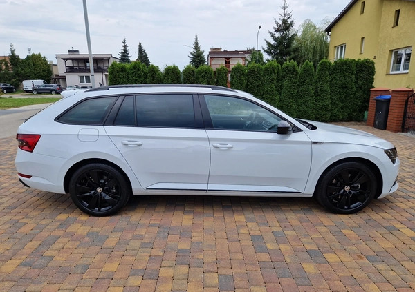 Skoda Superb cena 127900 przebieg: 26000, rok produkcji 2020 z Margonin małe 781